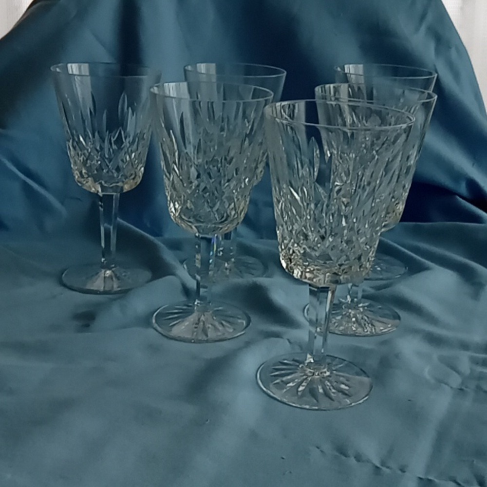 Elegant Lismore Crystal Wine Glass Set